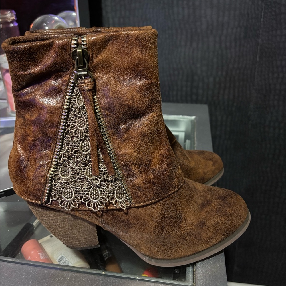 Brown Ankle Boots with Lace Detail